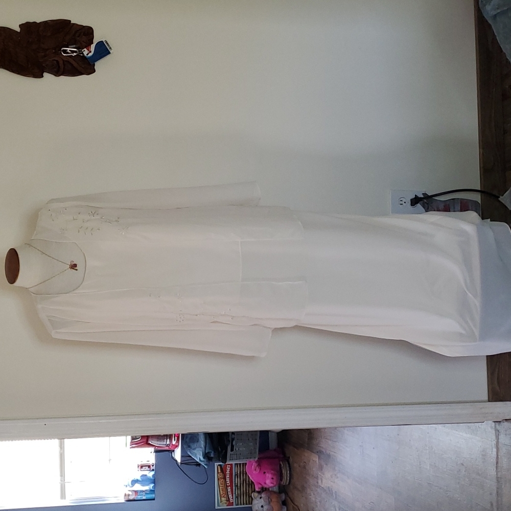 Studio 1, ivory, full length dress, sleeveless with floral pattern on jacket, 12